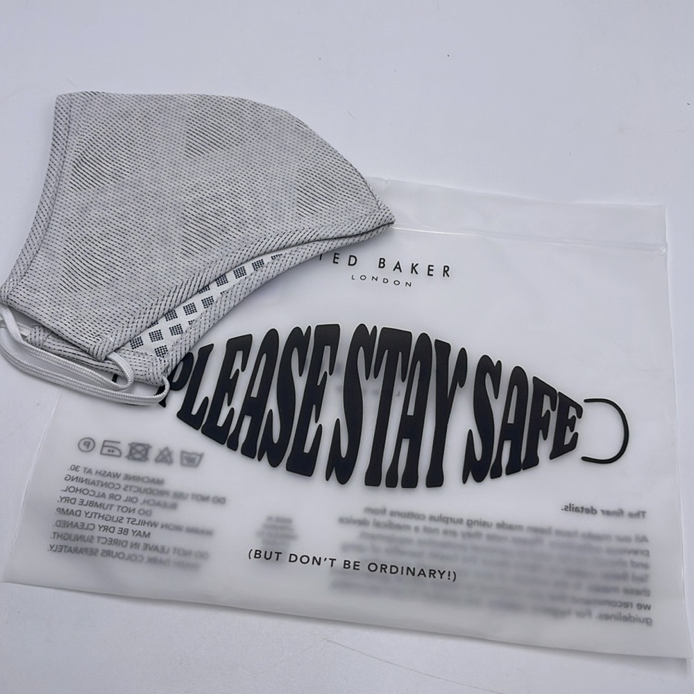 Gray Face Mask TED BAKER LONDON Reversible Reusable FACE MASK 
NWT - Picture 4 of 12